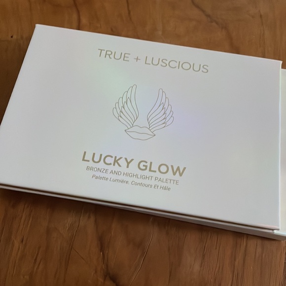 True + Luscious lucky glow palette NEW glam - Picture 3 of 4